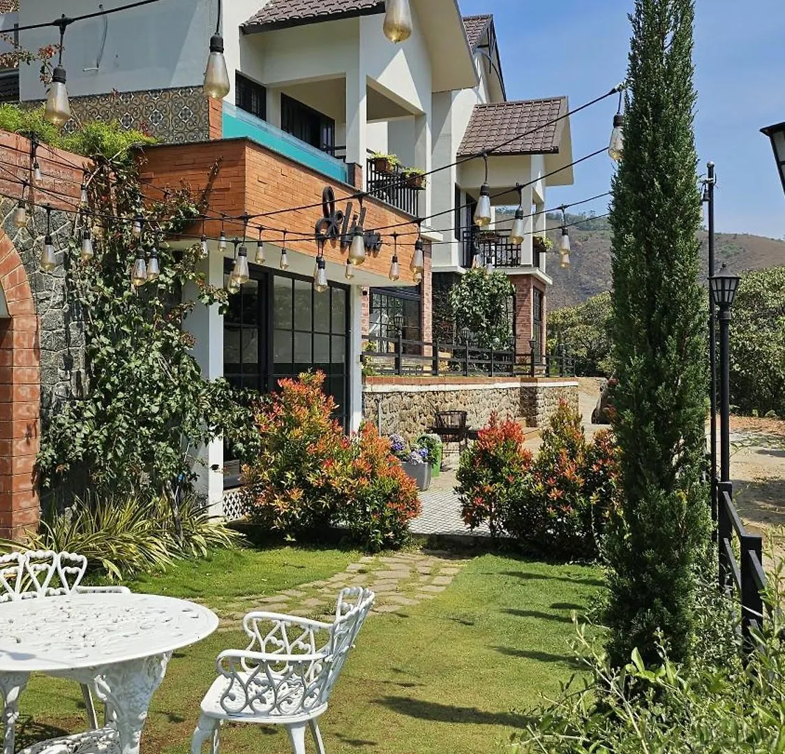Lilac Hills Resort Pirmed India